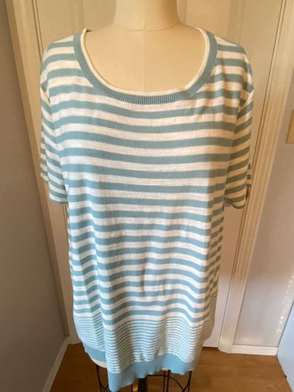 LOFT Outlet Blue and White Striped Crewneck Sweater in size XXL, NWT